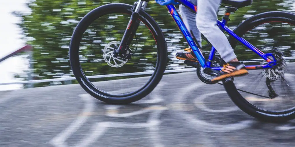 Mountain Biking and Cycling – Braking Tips Mountain Bikes Lab